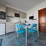 De La Vista דירה *