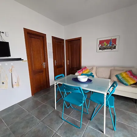 De La Vista * Playa Blanca (Lanzarote)